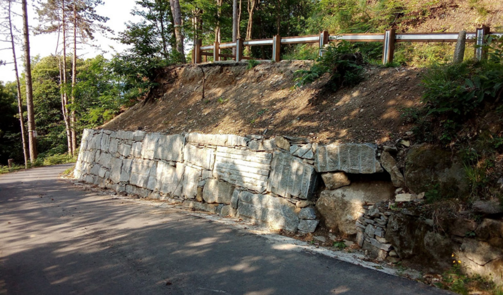 Immagine: Lavori di messa in sicurezza strada del Monterosso