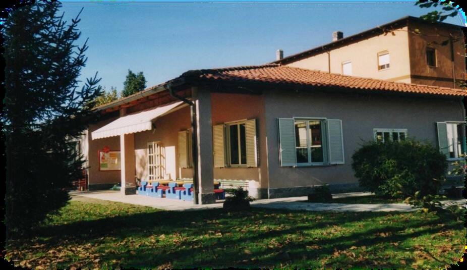Immagine: Nuovi bagni scuola Materna di Trobaso