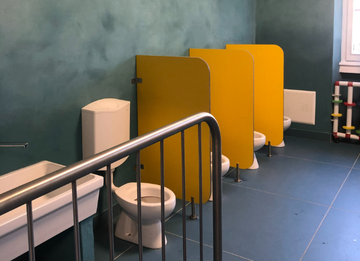 Rifacimento servizi igienici scuola materna Gabardi