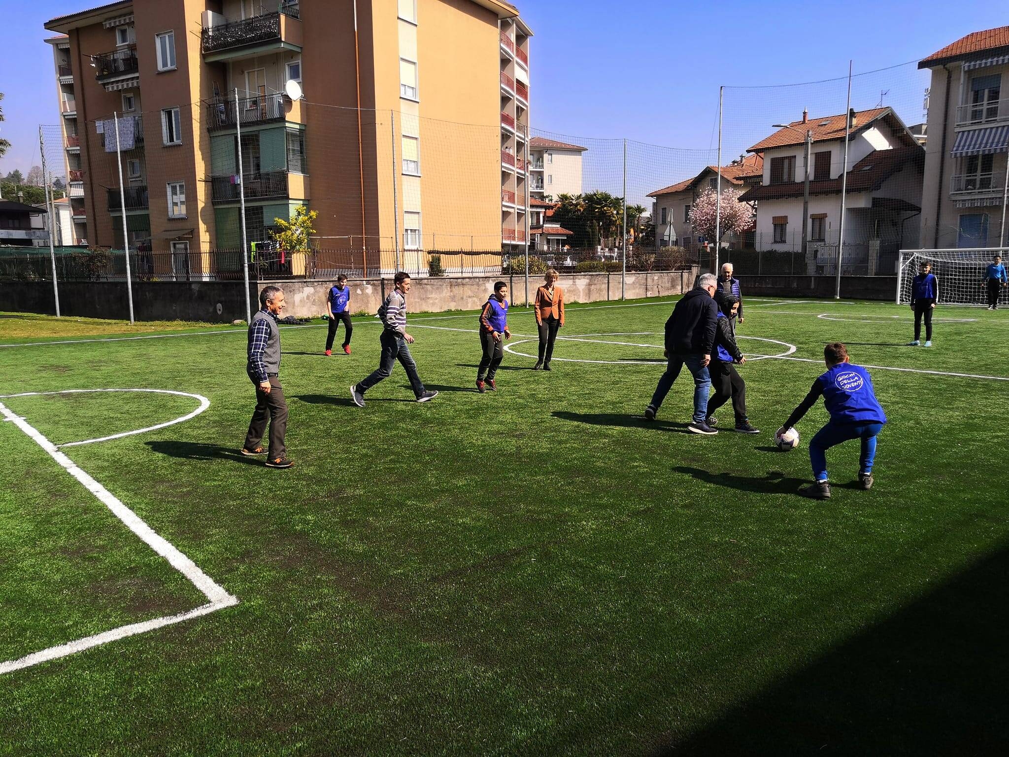 Immagine: Sistemazione campo di calcetto in via Crocetta