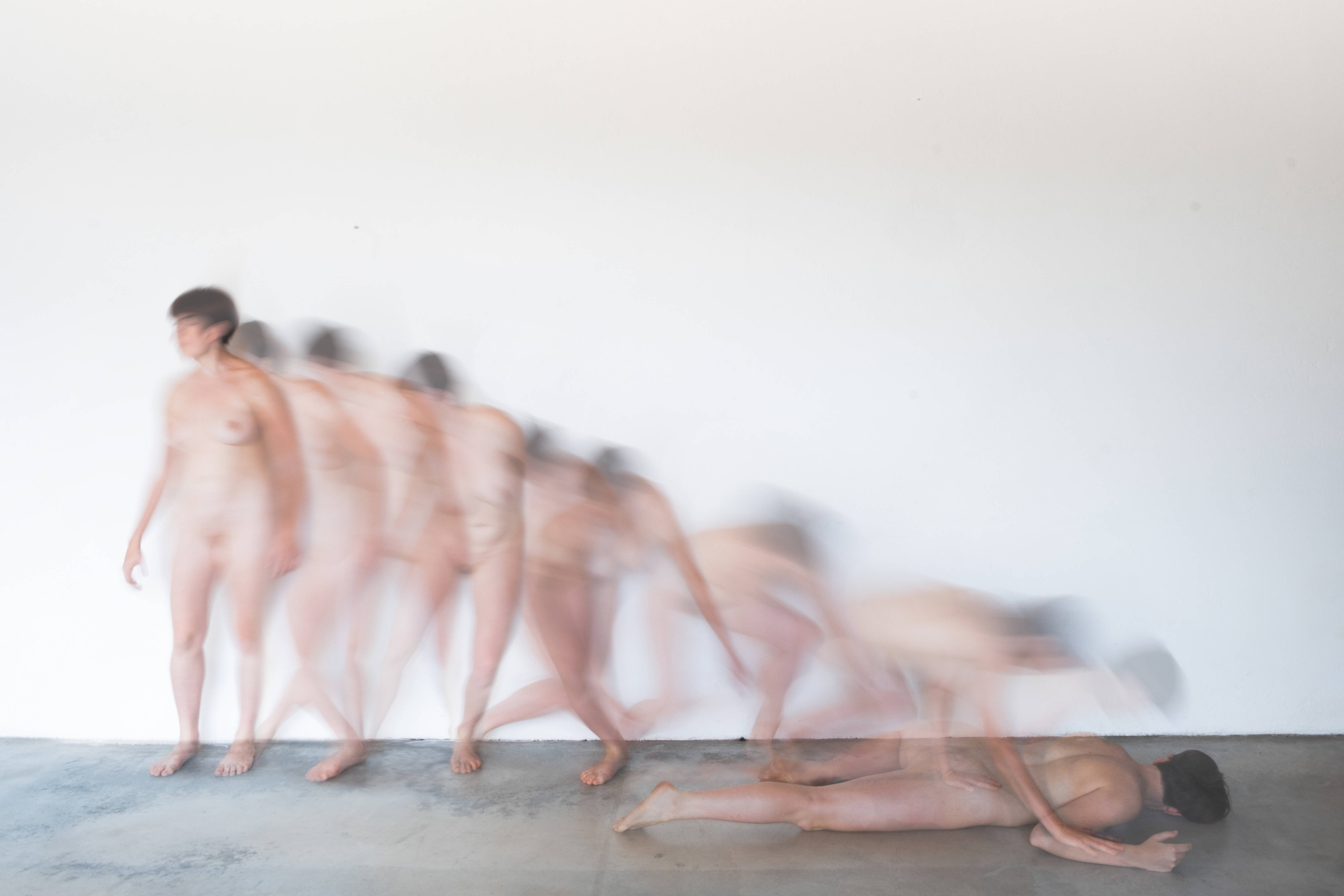Immagine: 10 BESIDES MES ph.Eleonora Mari - DanceMe(Perypezye Urbane)