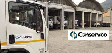 Lavaggio cassonetti dei rifiuti a Verbania