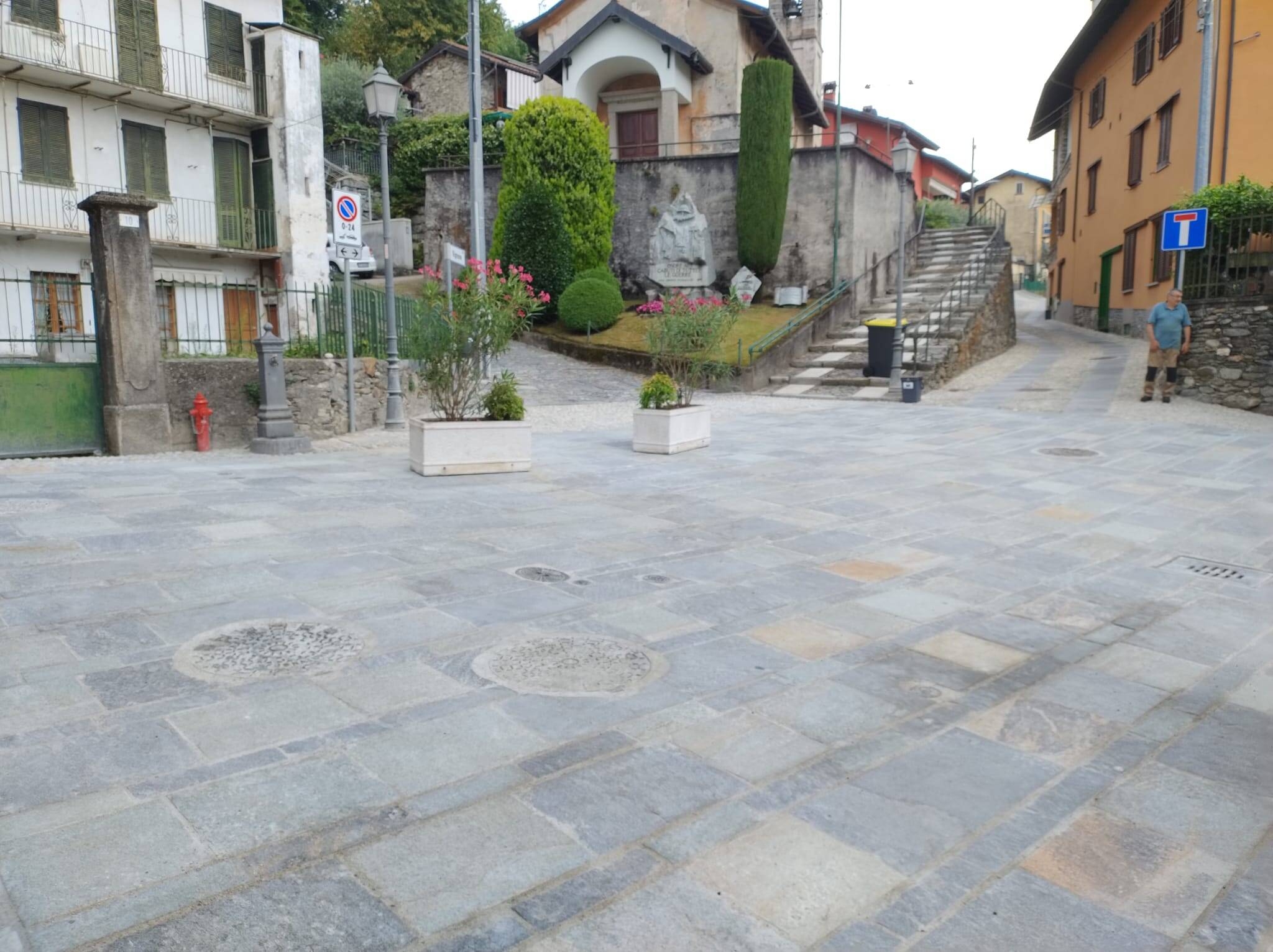 Immagine: Piazza san gaudenzio possaccio